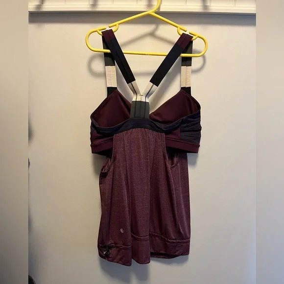 Lululemon tank - Picture 2 of 2
